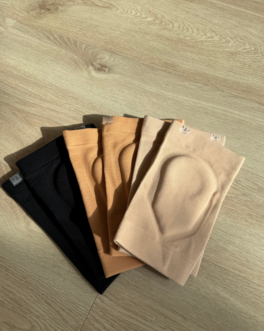 Beige Gel Dance Knee Pads 2.0