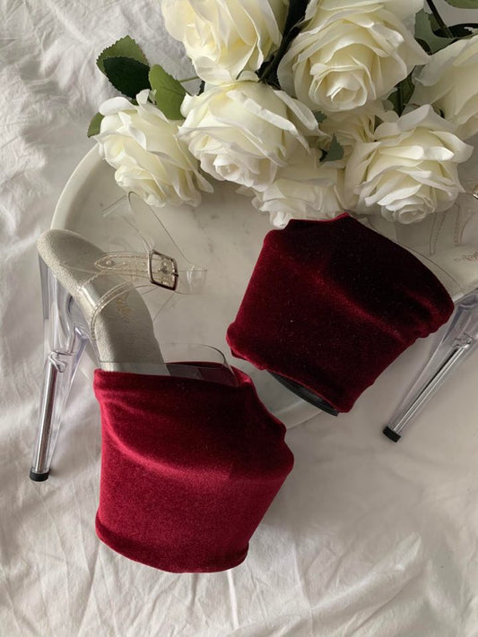 EXOTIC VELVET WINE SHOE COVERS