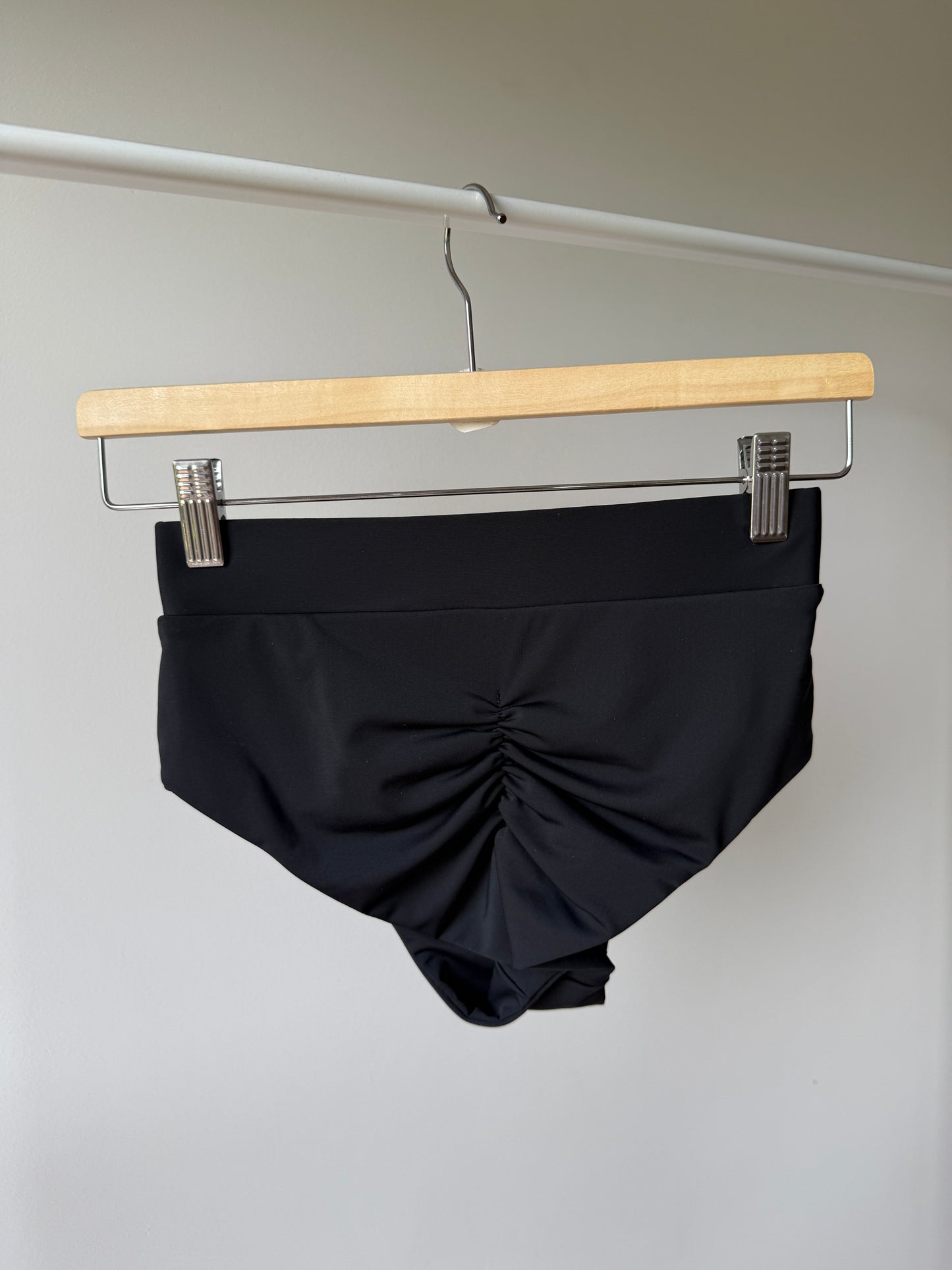 Spodenki do Pole Dance Classic Black S