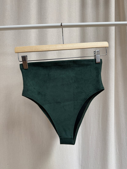 Pole Dance Show Shorts Green