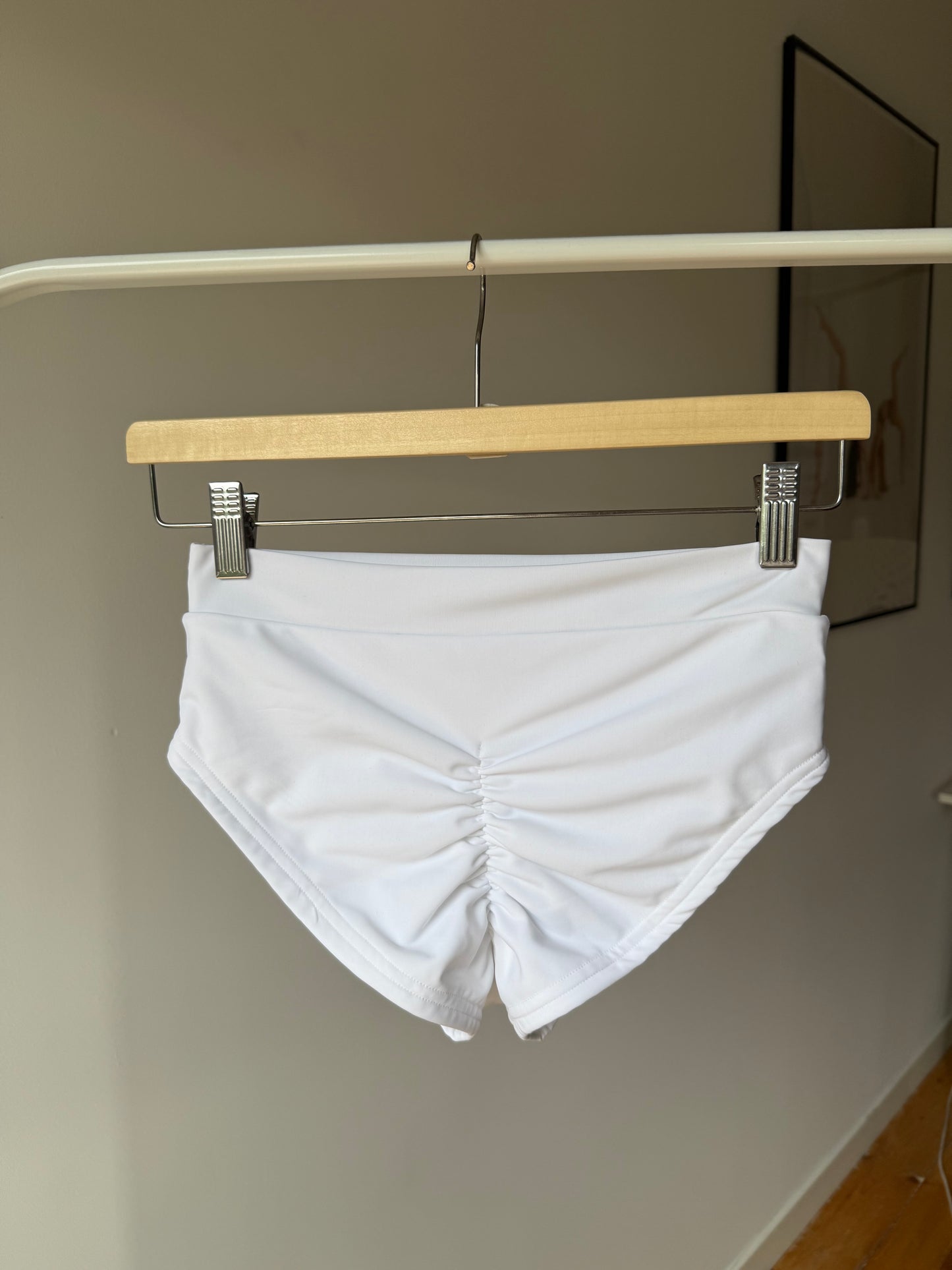 Spodenki do Pole Dance Eclipse White