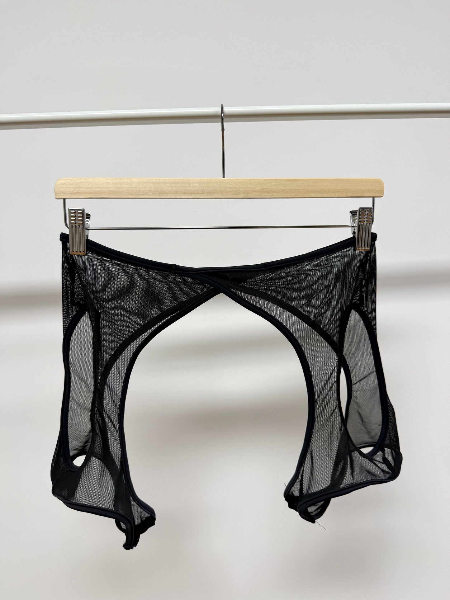 Podwiązki na Nogi Harness z Siateczką Black