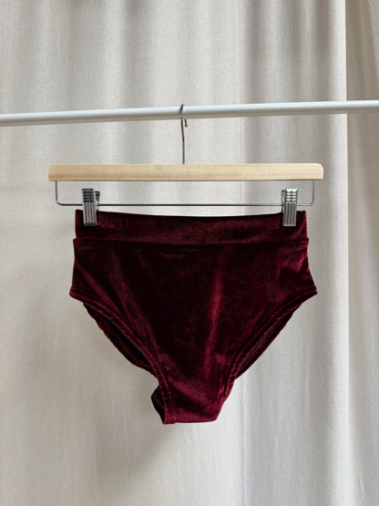 Spodenki do Pole Dance Lunar Velvet Wine S